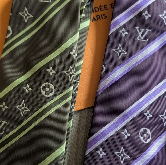 LOUIS VUITTON Combo Tie Lot 🩵💜💚 - Picture 3 of 8